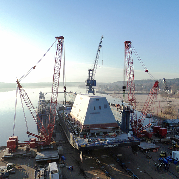 Manitowoc_Dock_working